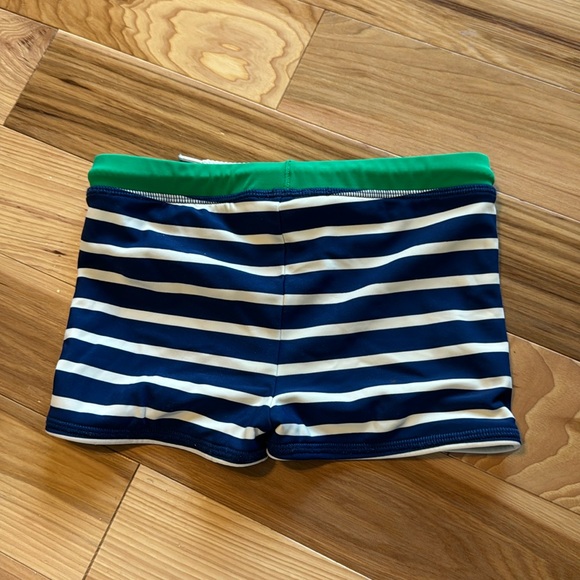 MB Swim shorts 5/6y - Picture 3 of 3